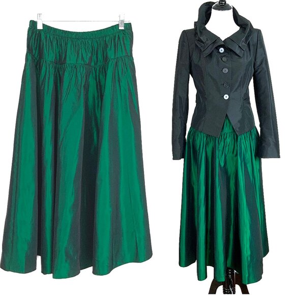 Vintage Dresses & Skirts - Elegant Green Women's Skirt